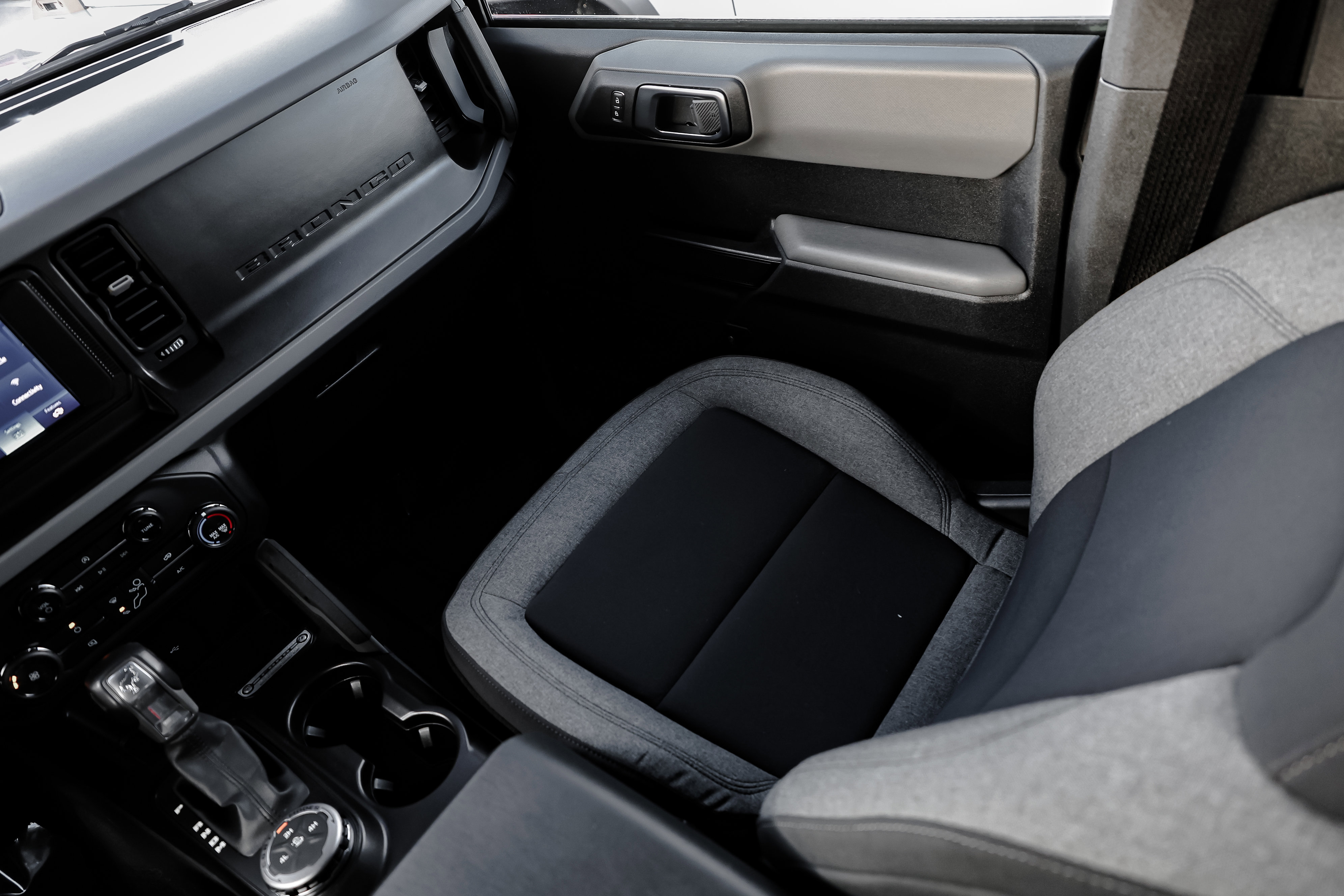 Used 2021 Ford Bronco Big Bend image 33