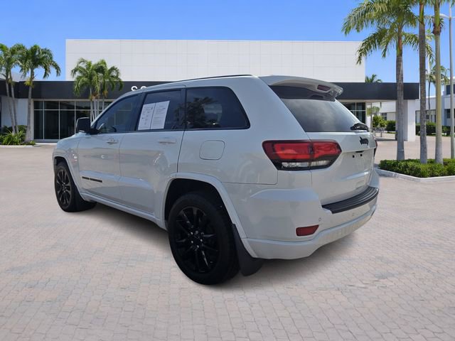 Used 2019 Jeep Grand Cherokee Altitude image 5