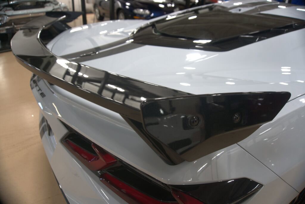 Used 2020 Chevrolet Corvette Stingray Premium Cpe w/ 3LT Preferred Equipment Group RWD image 24