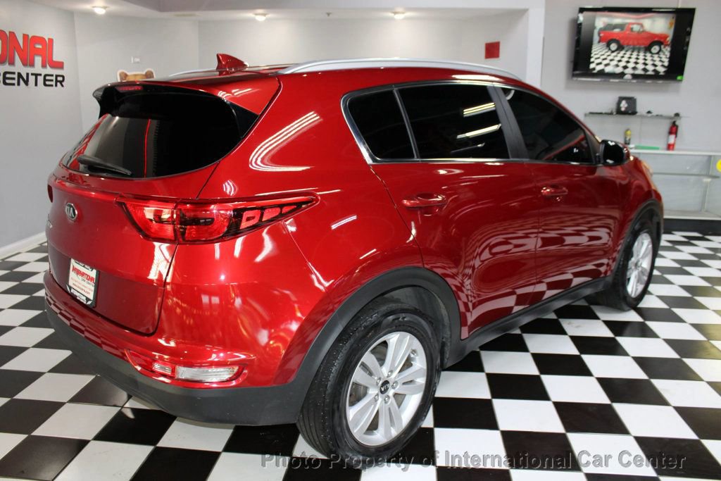Used 2018 Kia Sportage LX w/ LX Popular Package image 4