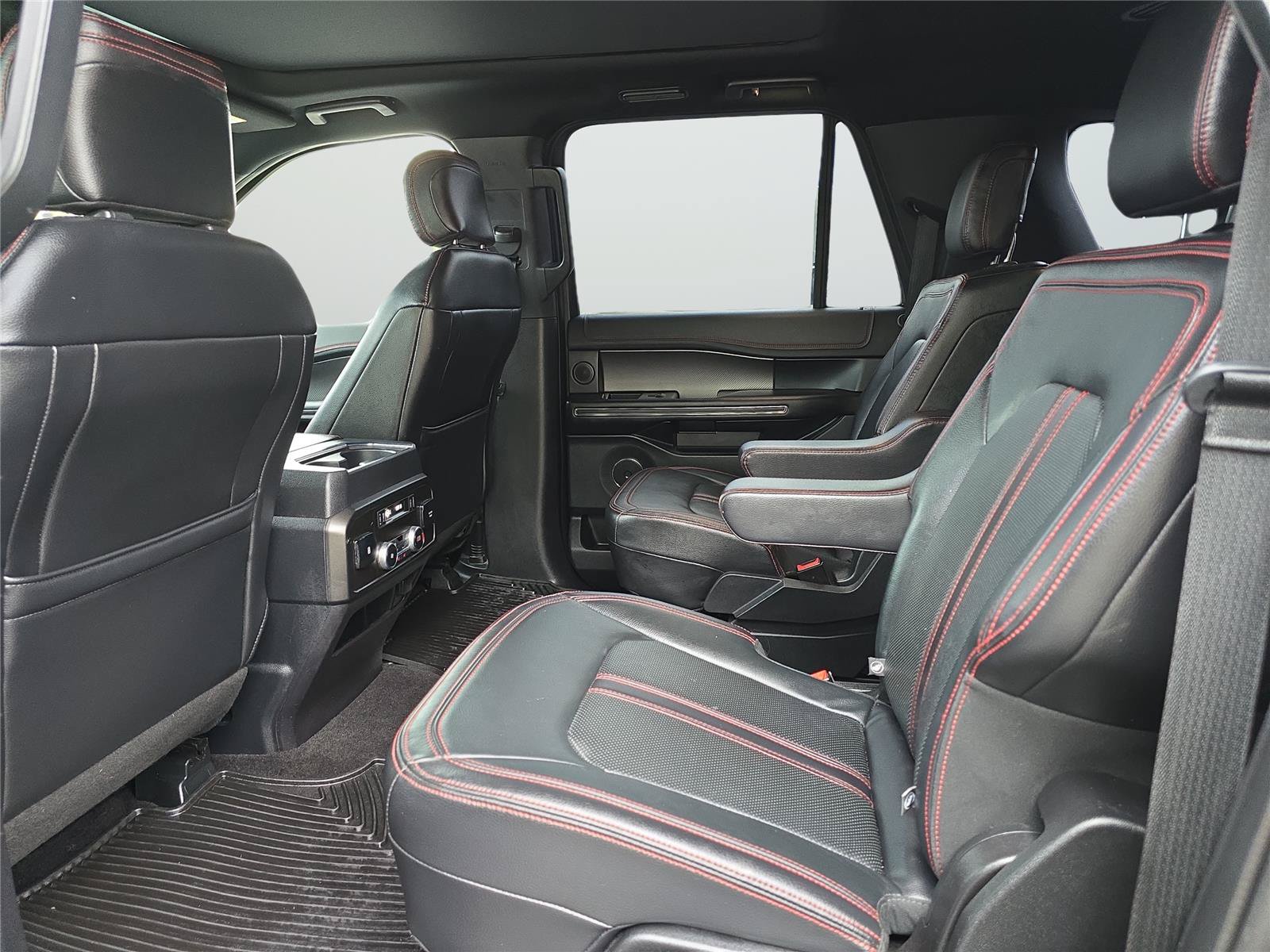 Used 2019 Ford Expedition Max Limited w/ Equipment Group 303A RWD image 20