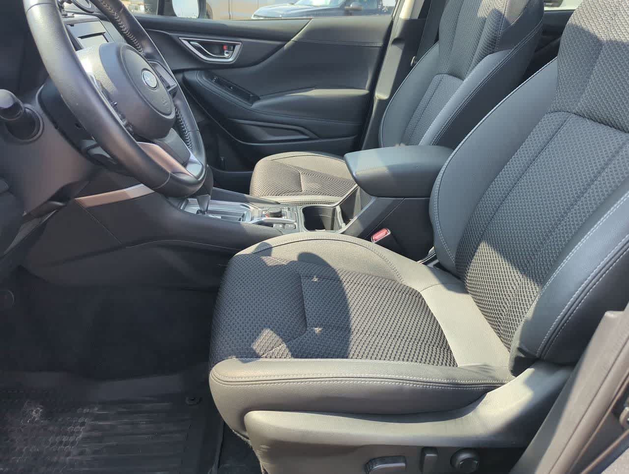 Used 2023 Subaru Forester Premium AWD/4WD image 8