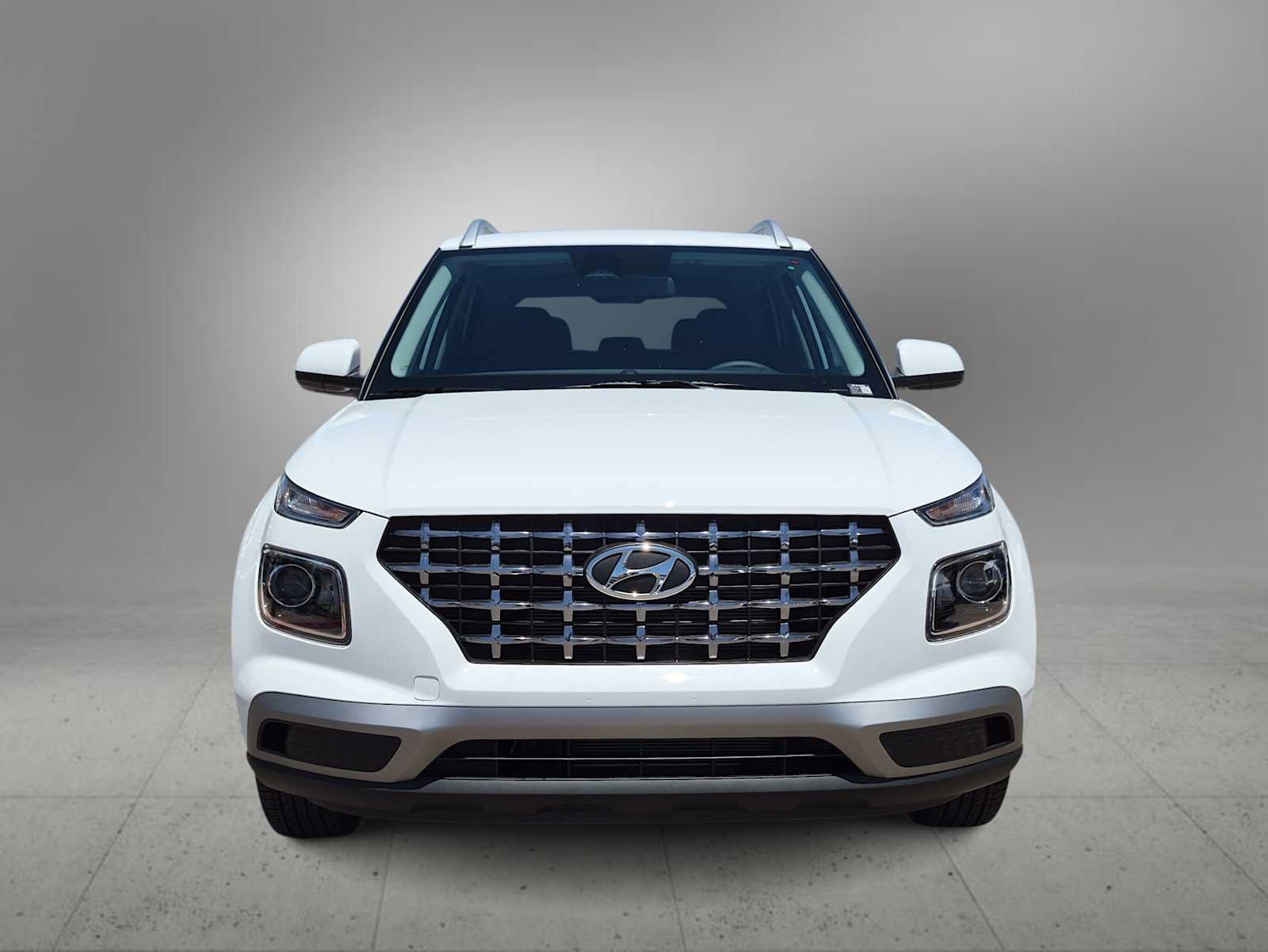 New 2026 Hyundai Venue SEL FWD image 3