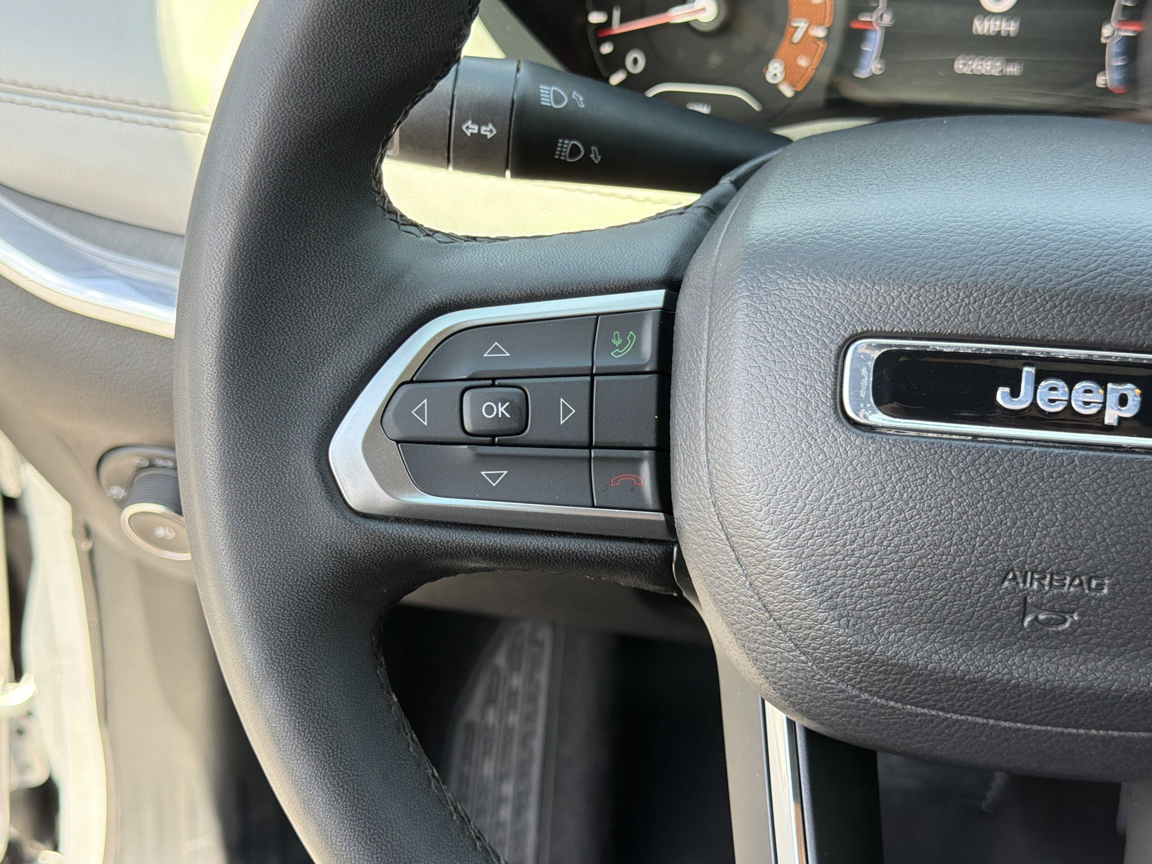 Used 2024 Jeep Compass Limited AWD/4WD image 29