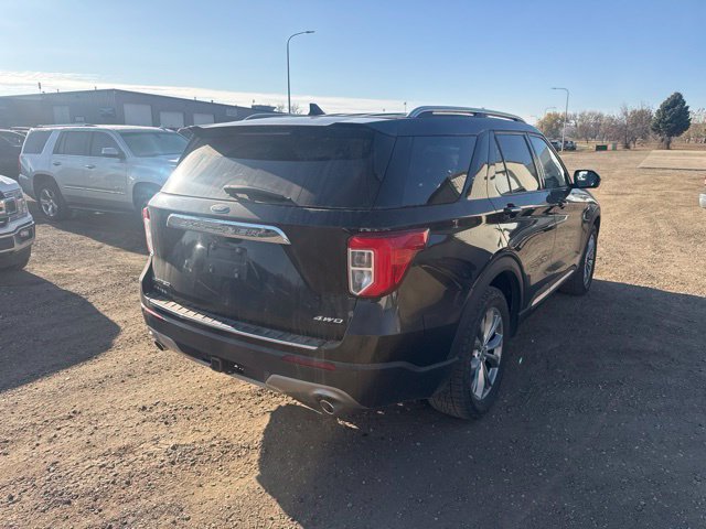 Used 2022 Ford Explorer Limited w/ Equipment Group 301A AWD/4WD image 12