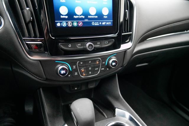 Used 2023 Chevrolet Traverse LT image 30