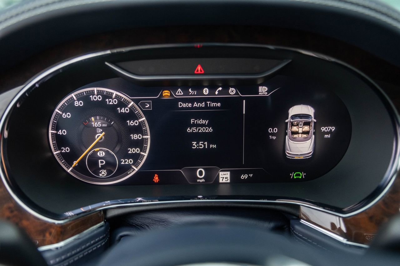 Used 2023 Bentley Continental GT Mulliner AWD/4WD image 33