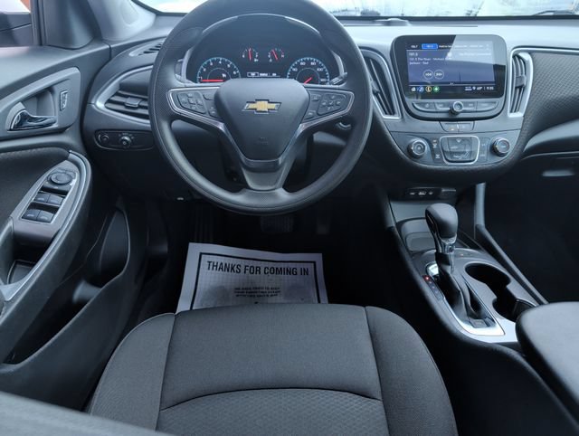 Used 2024 Chevrolet Malibu LS w/ Driver Confidence Package FWD image 2