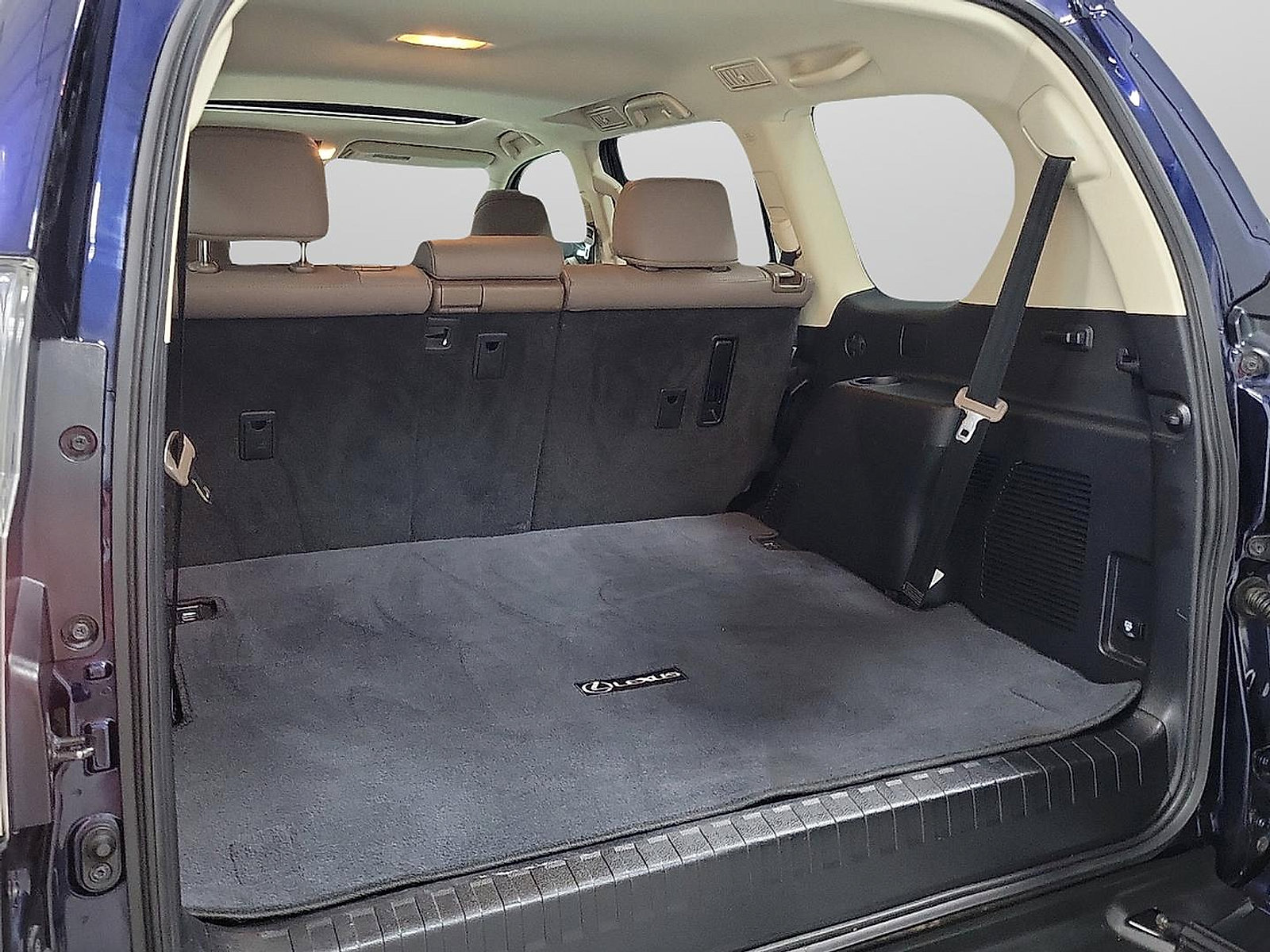 Used 2020 Lexus GX 460 Premium image 7