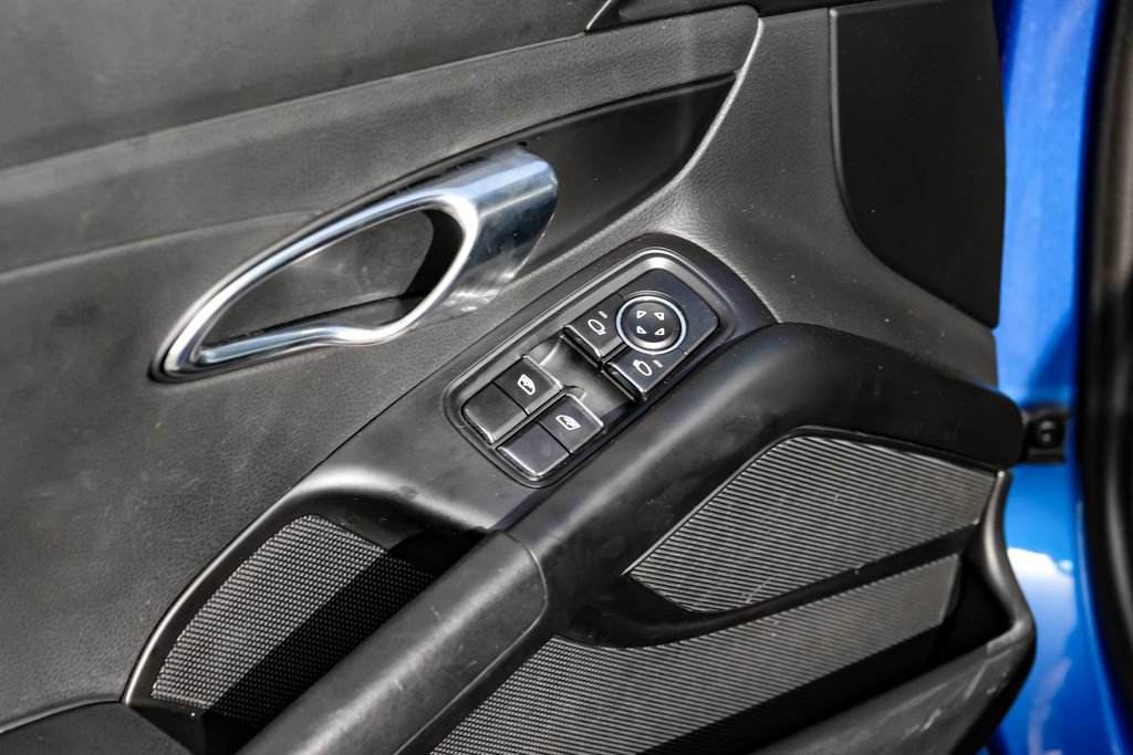 Used 2017 Porsche 718 Cayman RWD image 33