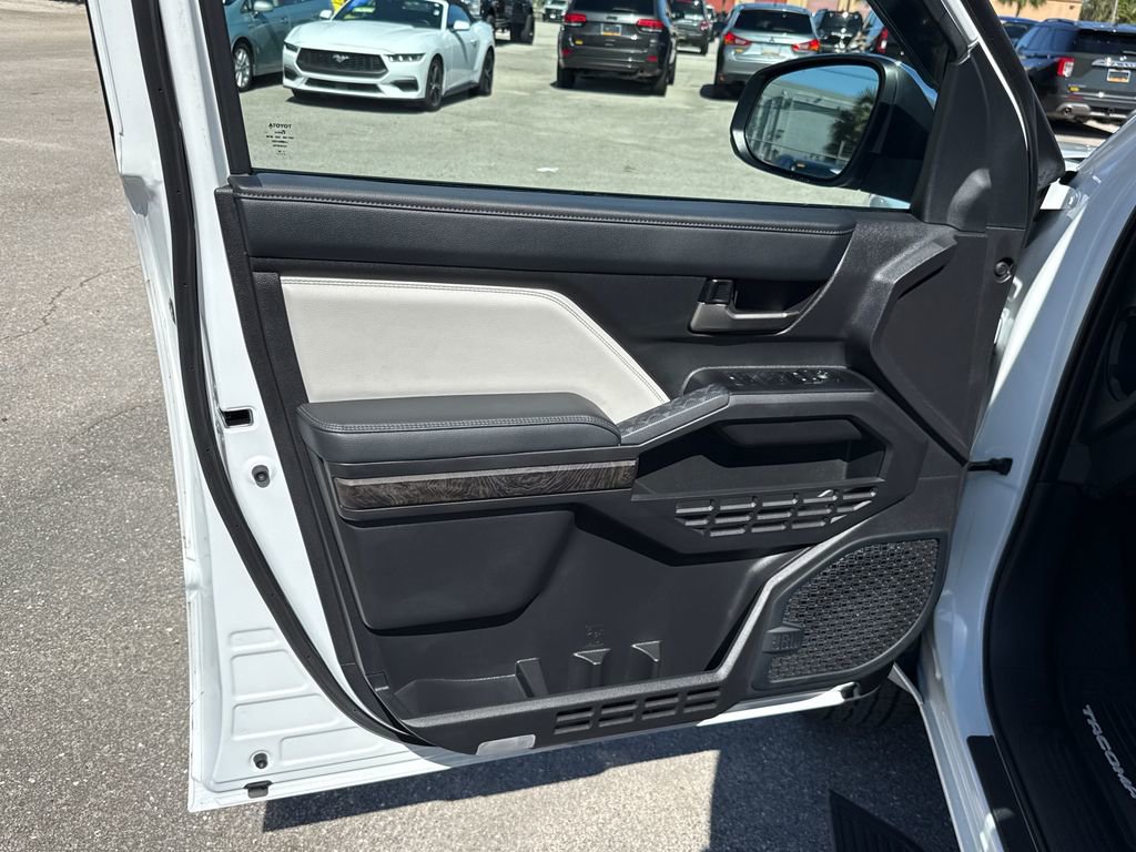 Used 2024 Toyota Tacoma Limited w/ Limited Package (LT) AWD/4WD image 14