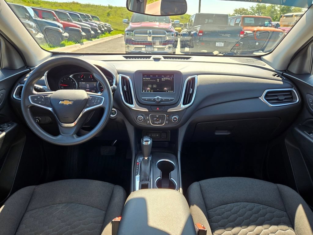 Used 2019 Chevrolet Equinox LT FWD image 16