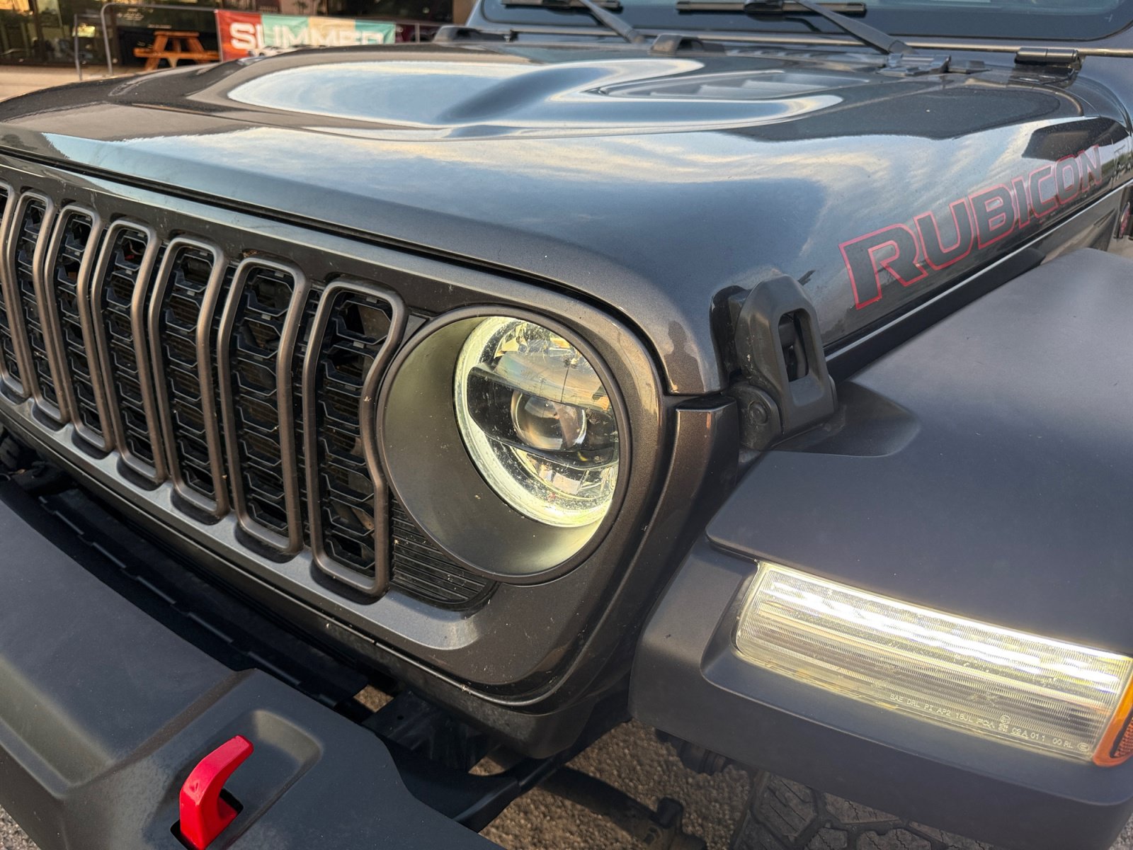 Used 2024 Jeep Wrangler Unlimited Rubicon AWD/4WD image 9