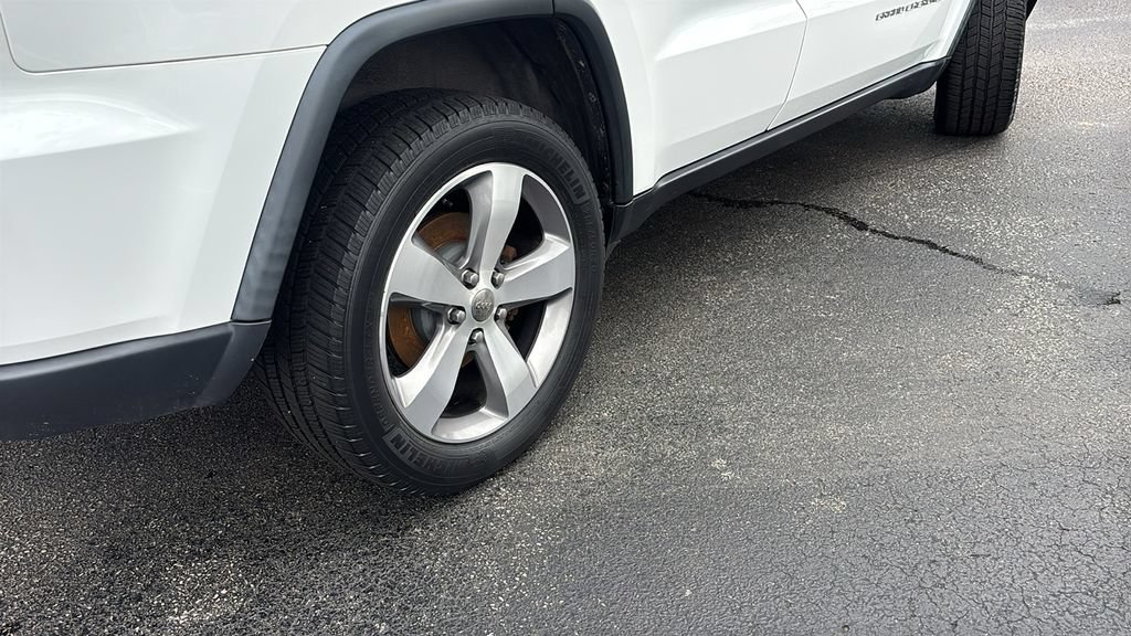 Used 2016 Jeep Grand Cherokee Limited AWD/4WD image 8