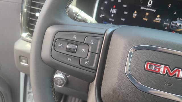 New 2026 GMC Sierra 2500 AT4 w/ AT4 Premium Plus Package AWD/4WD image 18