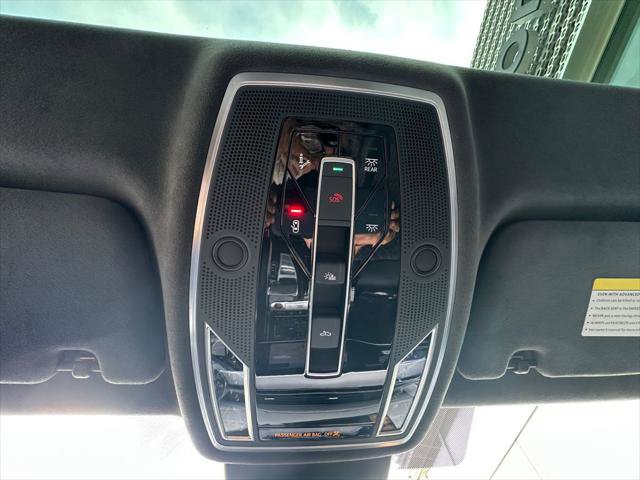 Certified 2023 Audi S8 AWD/4WD image 22