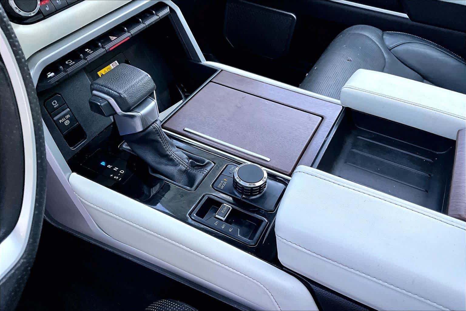 Certified 2023 Toyota Tundra Capstone AWD/4WD image 16