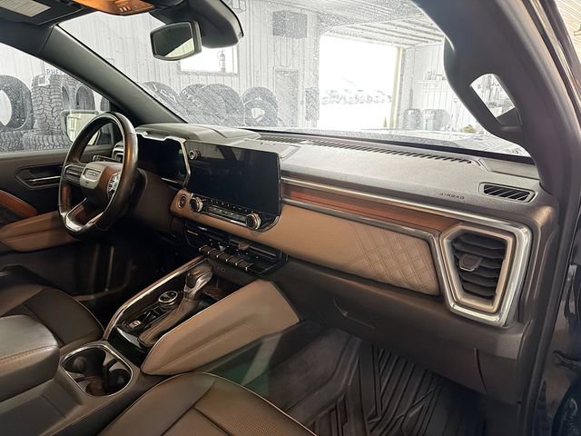 Used 2023 GMC Canyon Denali AWD/4WD image 12