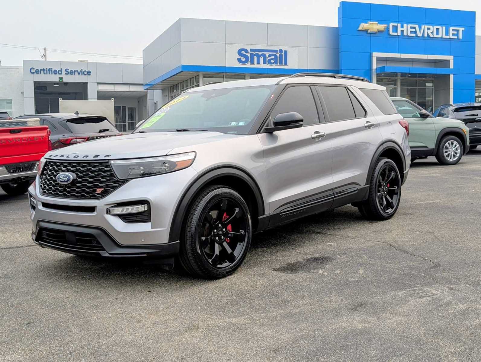 Used 2024 Ford Explorer ST w/ Equipment Group 401A AWD/4WD image 1