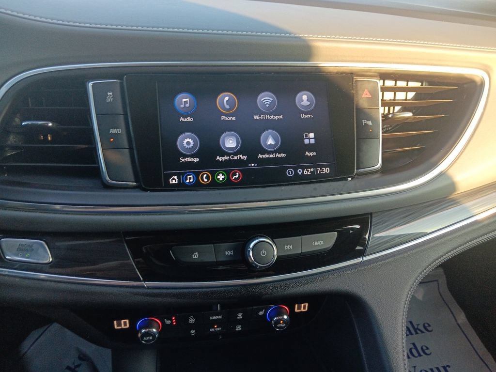 Used 2020 Buick Enclave Essence AWD/4WD image 36