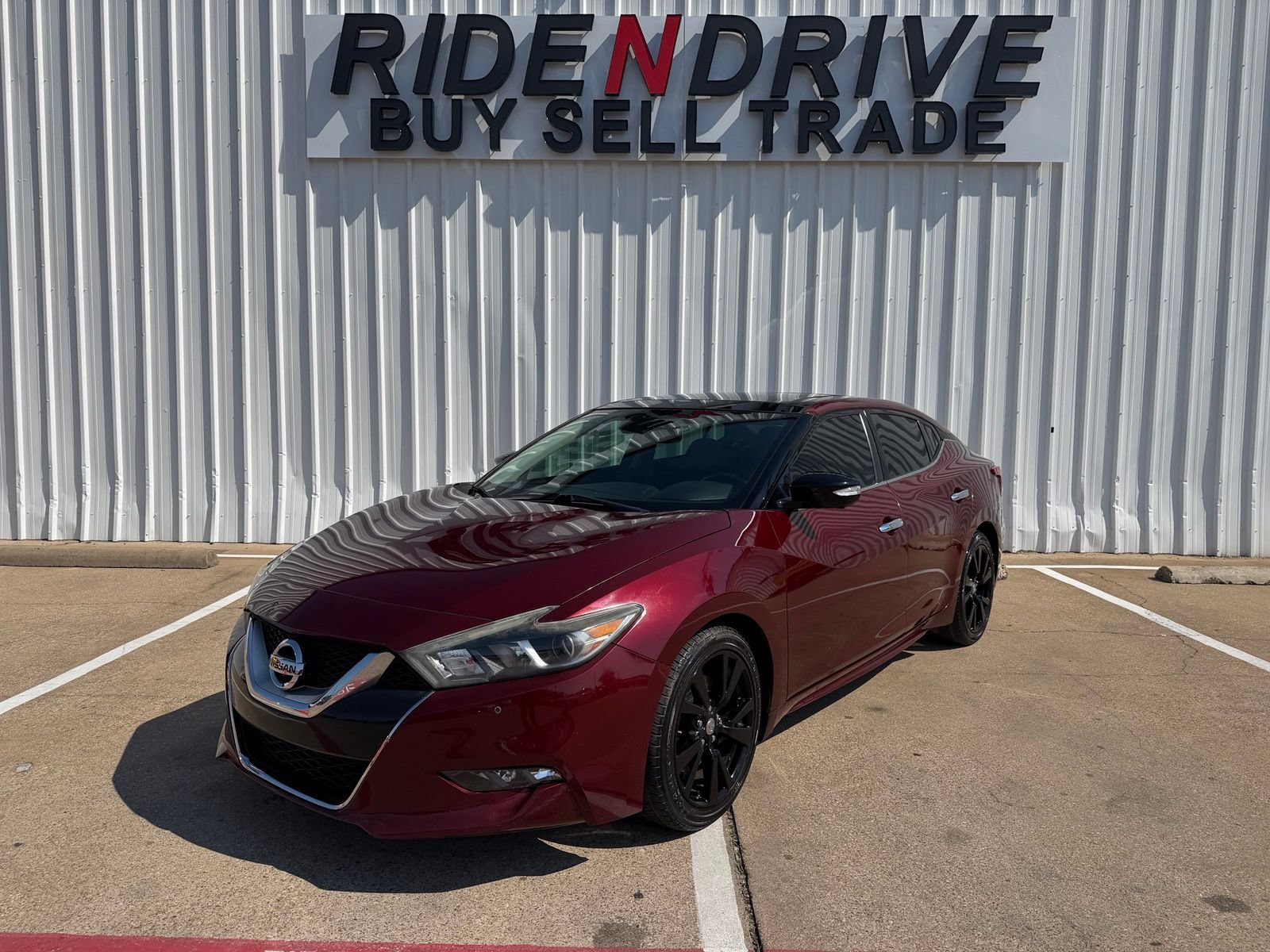 Used 2017 Nissan Maxima Platinum FWD video 1