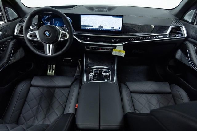 New 2026 BMW X5 M60i image 23