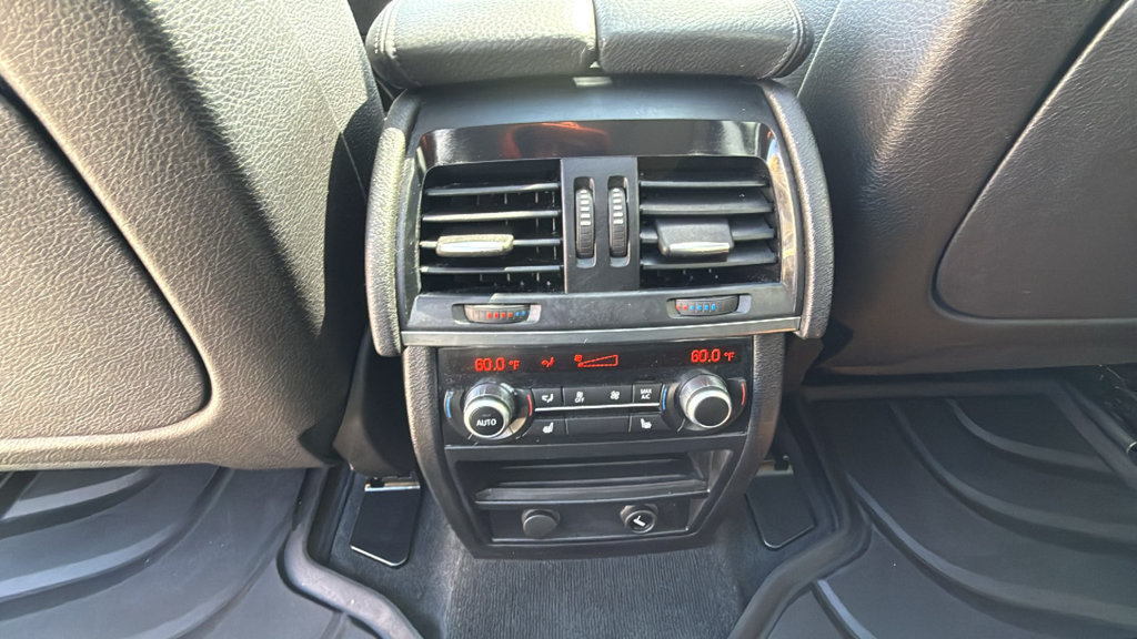 Used 2015 BMW X5 xDrive35i AWD/4WD image 28