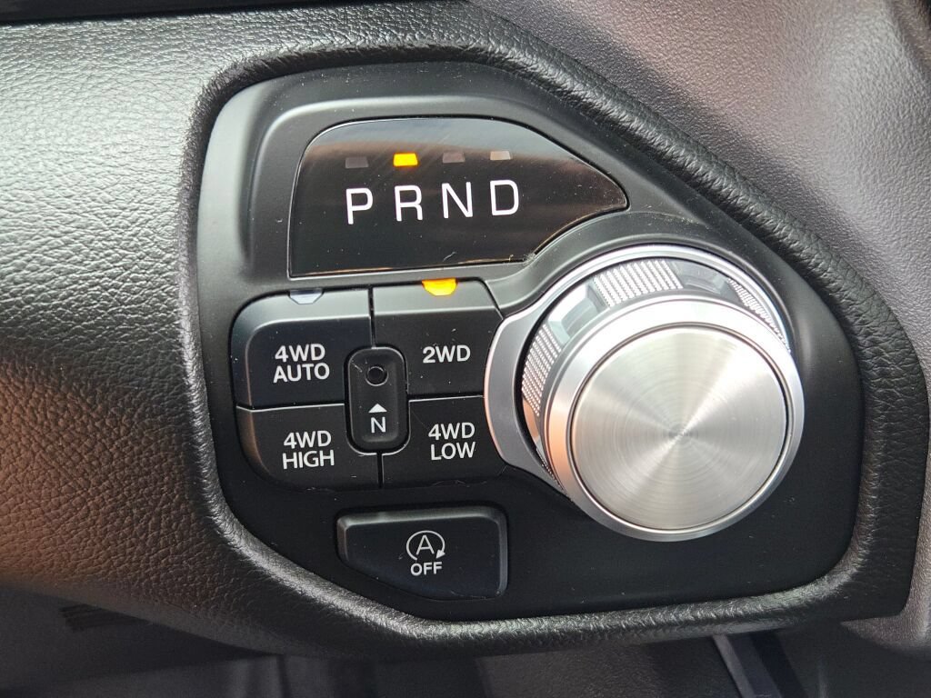 Used 2025 RAM 1500 Laramie w/ Night Edition AWD/4WD image 35