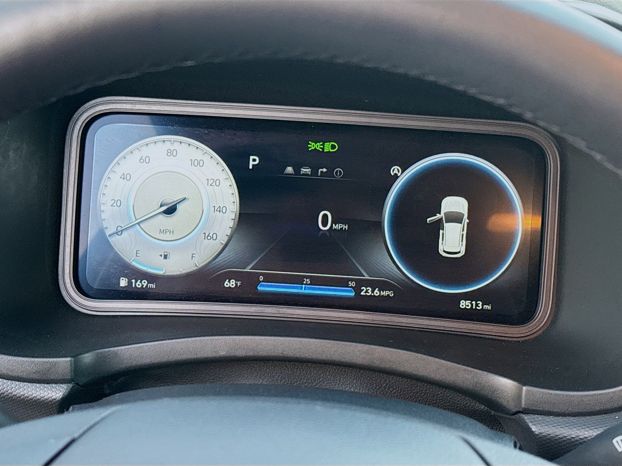 Used 2023 Hyundai Kona Limited w/ Cargo Package image 9