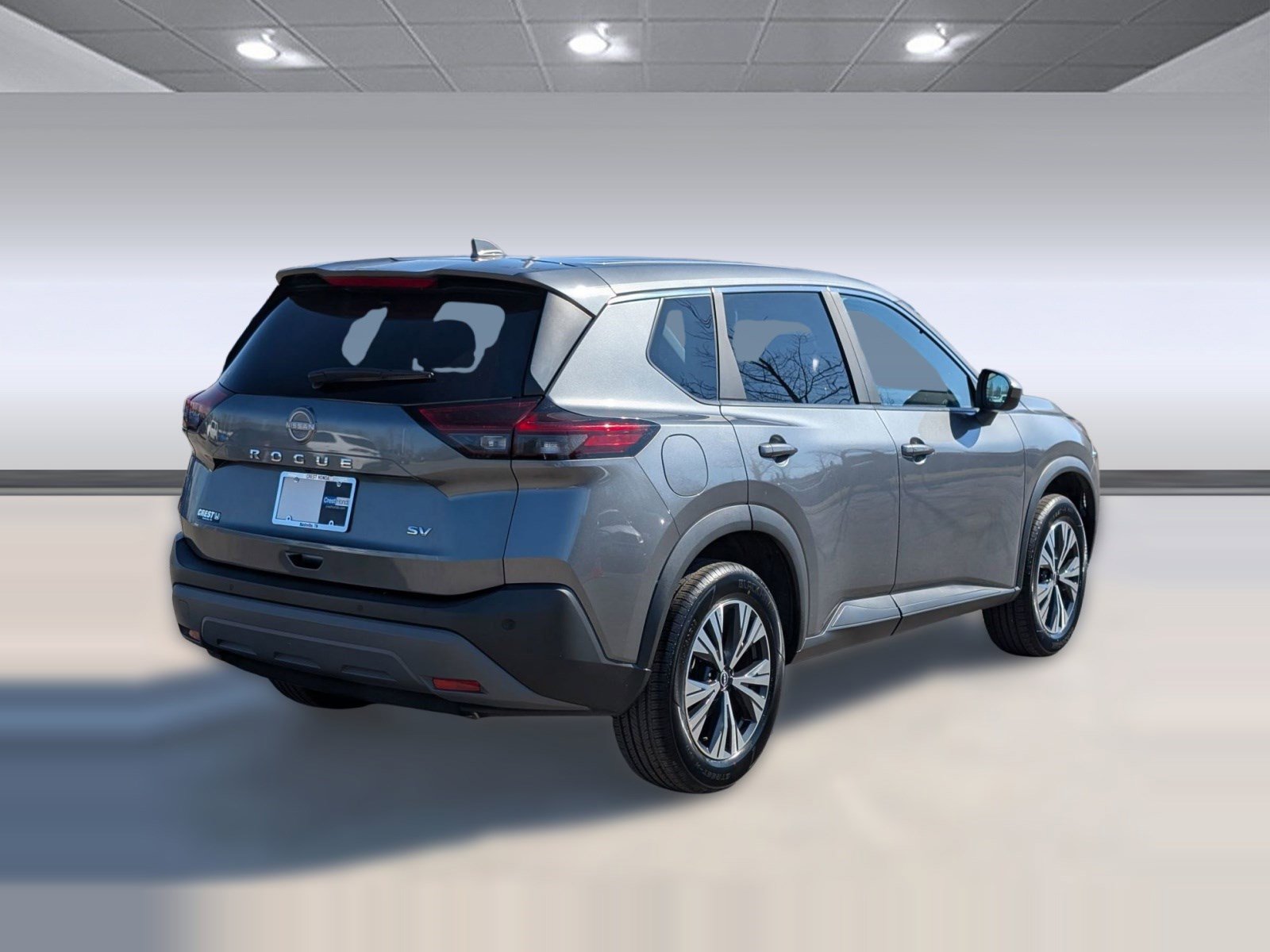 Used 2023 Nissan Rogue SV image 9