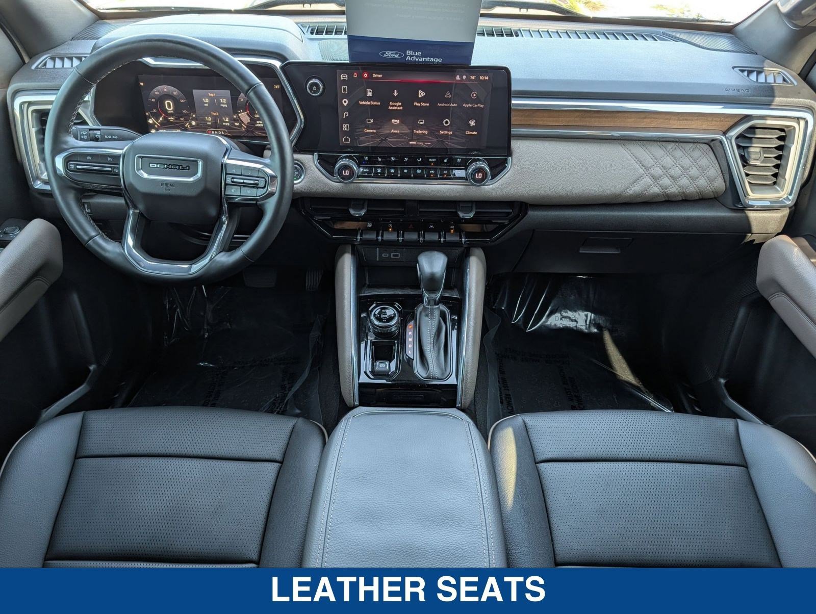 Used 2024 GMC Canyon Denali image 16