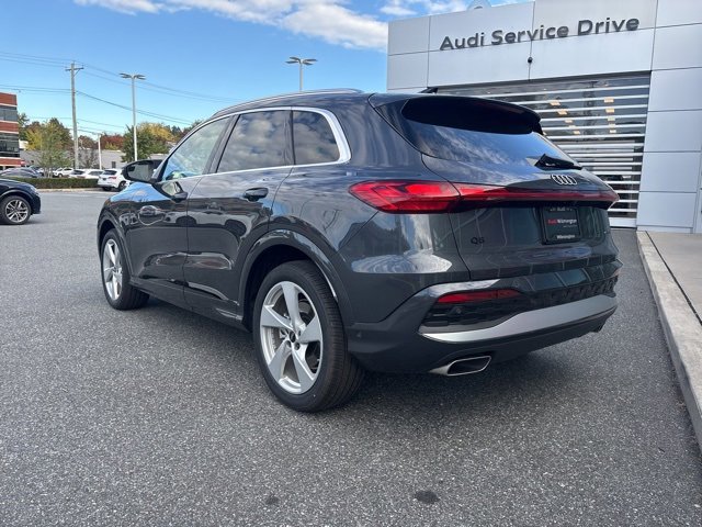 New 2025 Audi Q5 Prestige image 3