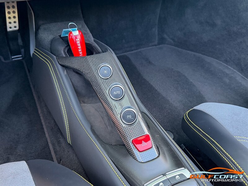 Used 2019 Ferrari 488 Spider RWD image 16