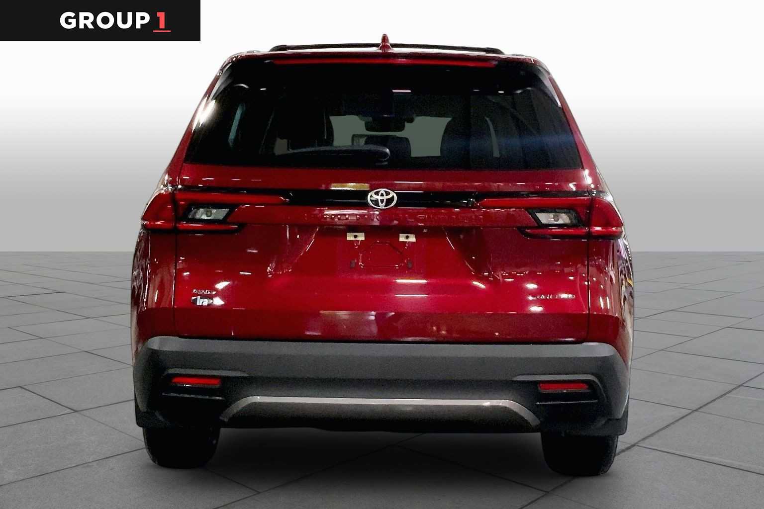 Certified 2024 Toyota Grand Highlander AWD image 5