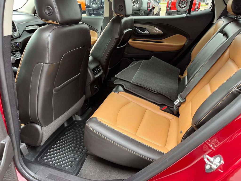 Used 2018 GMC Terrain SLT w/ Preferred Package image 16