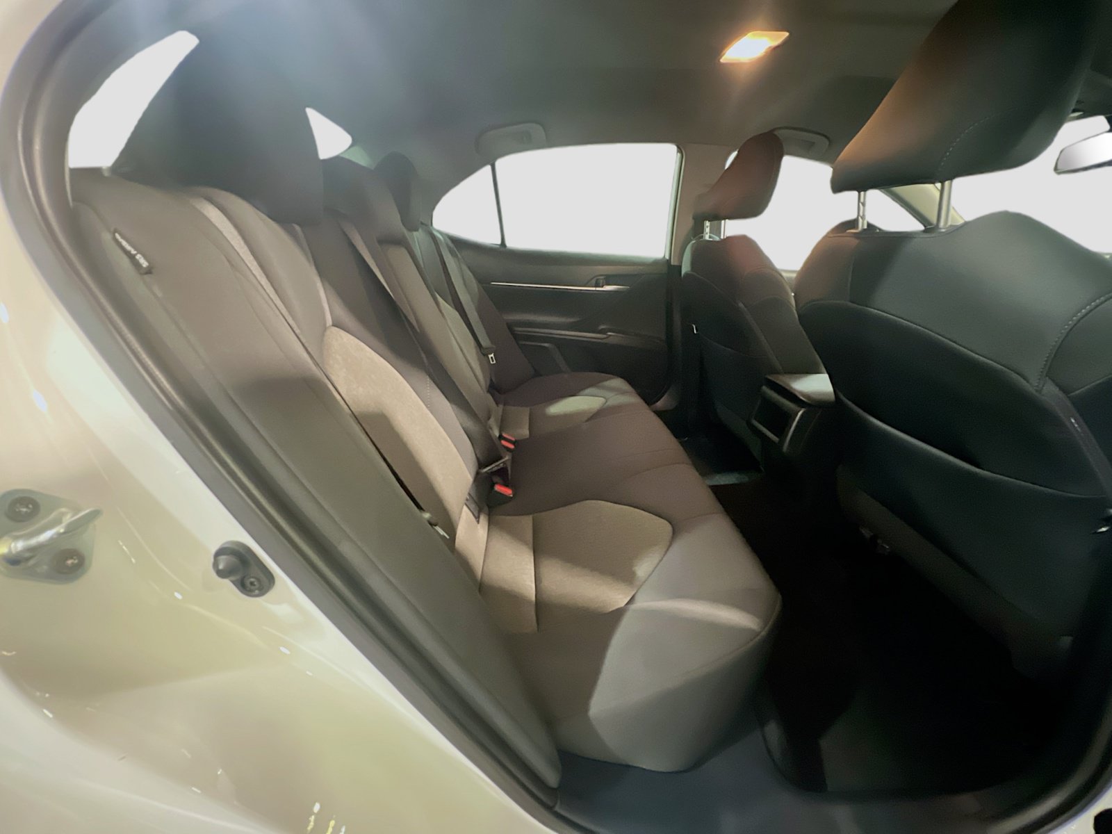 Used 2024 Toyota Camry LE w/ Convenience Package FWD image 18