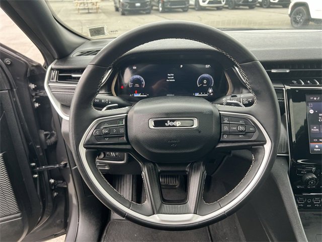 Used 2023 Jeep Grand Cherokee Altitude image 20