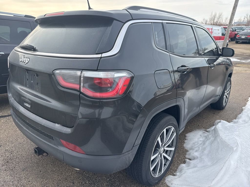 Used 2019 Jeep Compass Limited w/ Safety & Security Group image 5