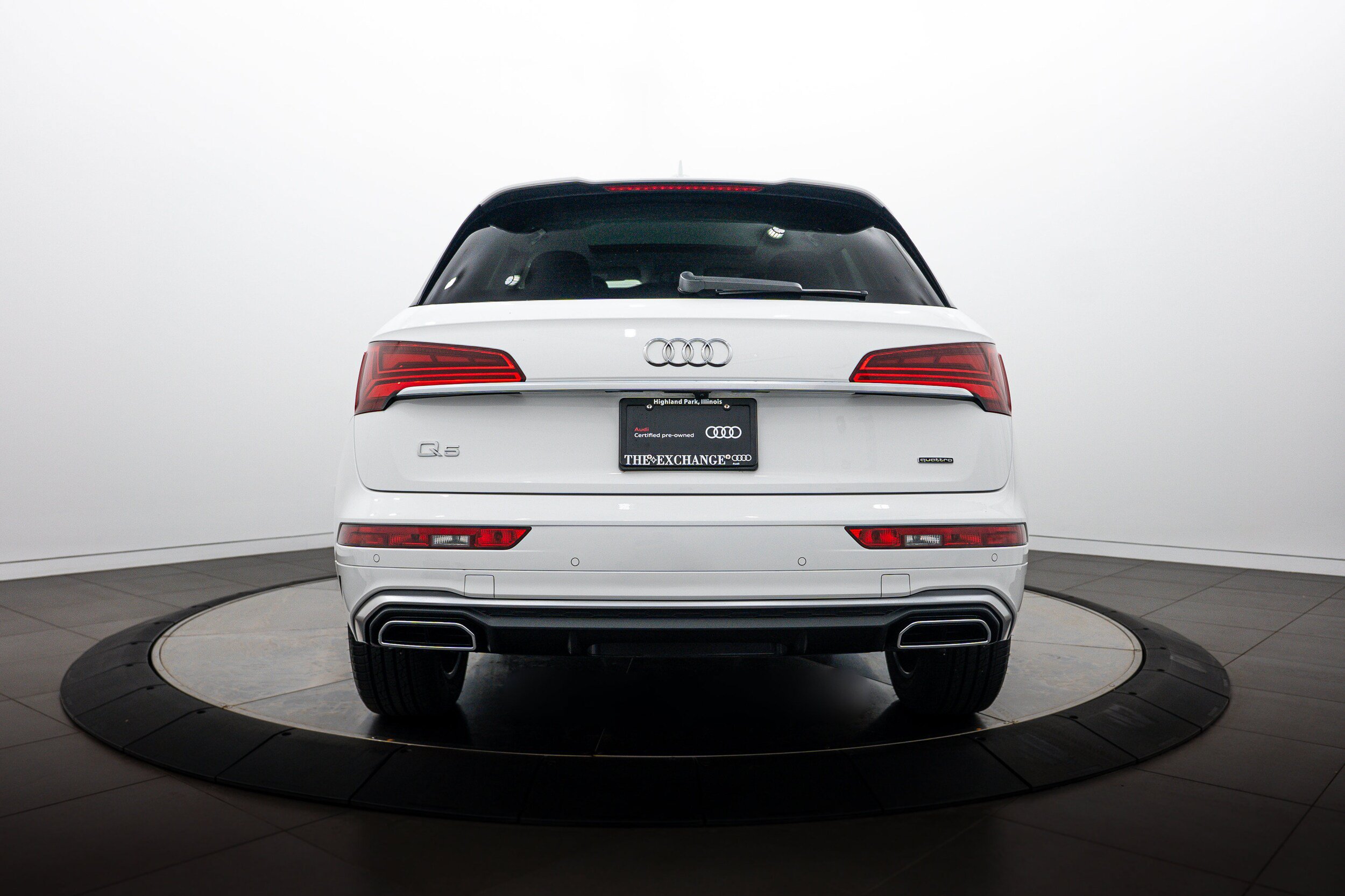 Certified 2023 Audi Q5 2.0T Premium Plus w/ Premium Plus Package AWD/4WD image 22