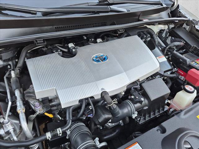 Used 2021 Toyota Prius L Eco FWD image 22