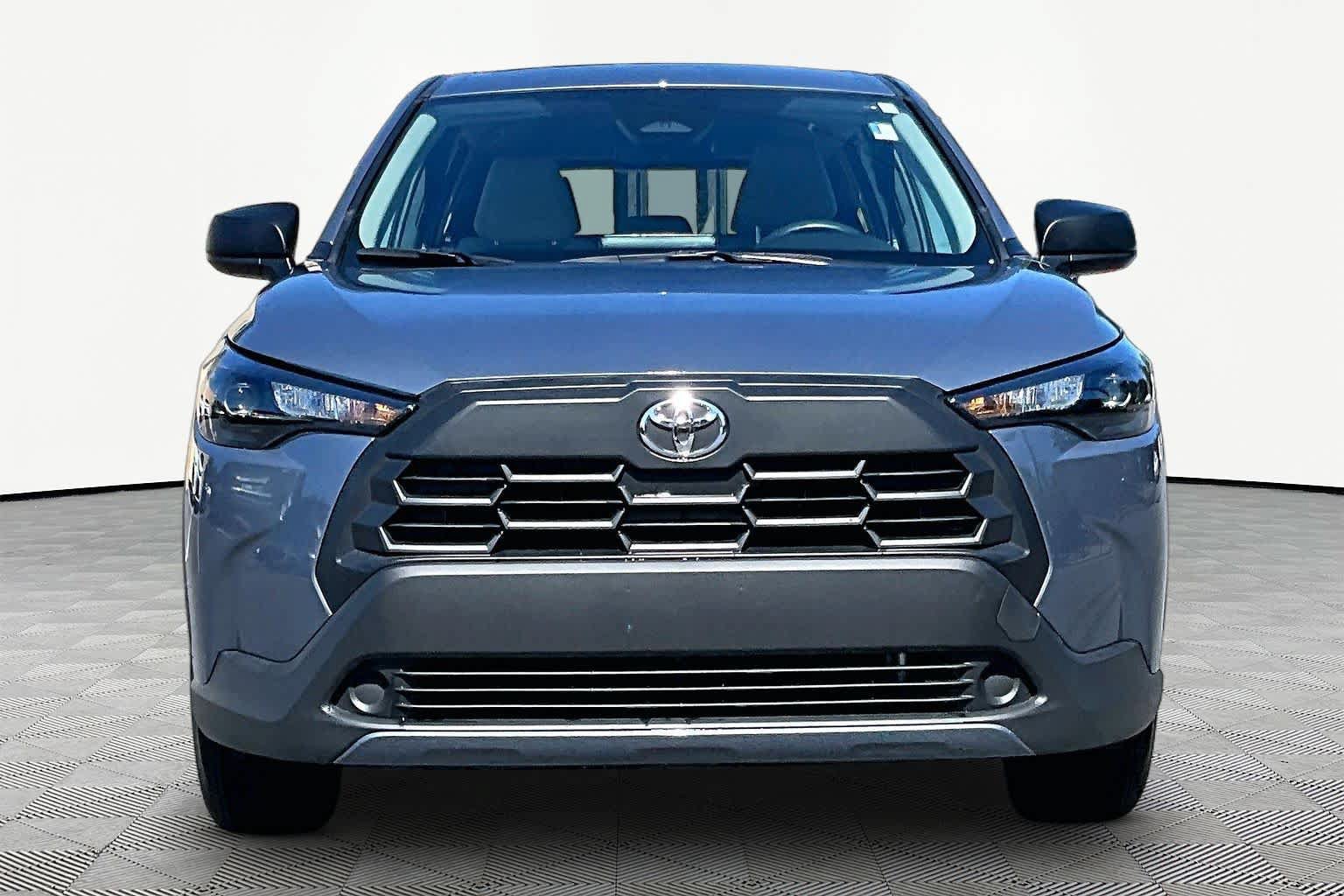 Certified 2026 Toyota Corolla Cross L FWD image 4