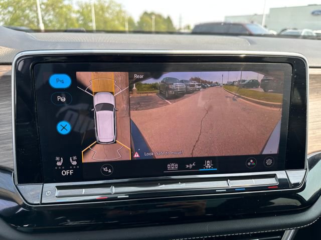 Used 2024 Volkswagen Atlas SEL Premium R-Line image 27