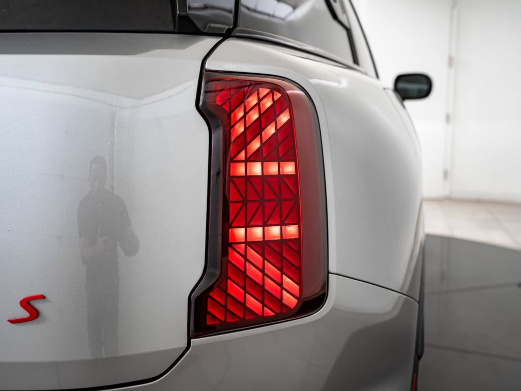 Certified 2026 MINI Cooper Countryman S AWD/4WD image 9