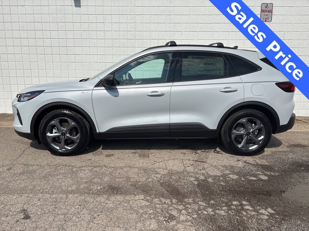 New 2025 Ford Escape ST-Line w/ Equipment Group 301A image 8