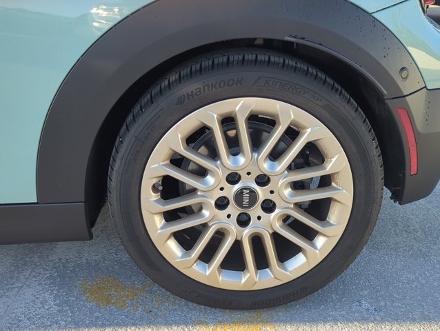 Used 2025 MINI Cooper S FWD image 6