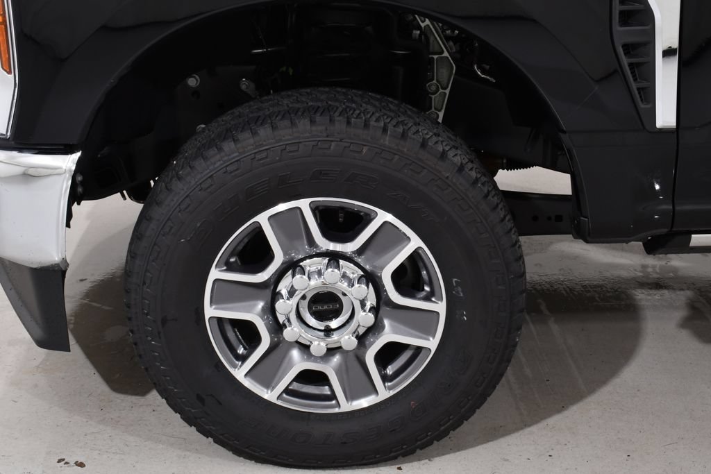 New 2026 Ford F350 Lariat AWD/4WD image 24