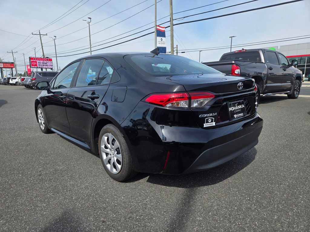 Used 2023 Toyota Corolla LE FWD image 7
