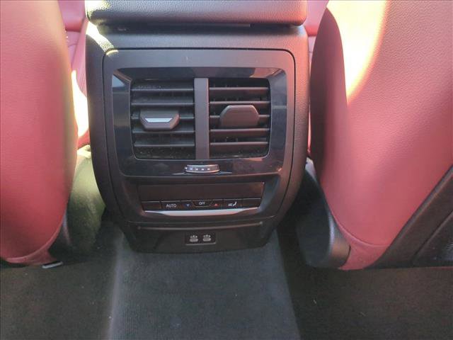 Used 2023 BMW X3 sDrive30i w/ Convenience Package image 18