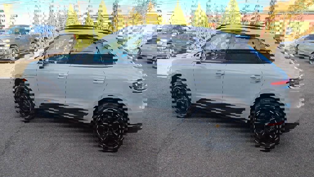 Used 2021 Porsche Macan S image 5