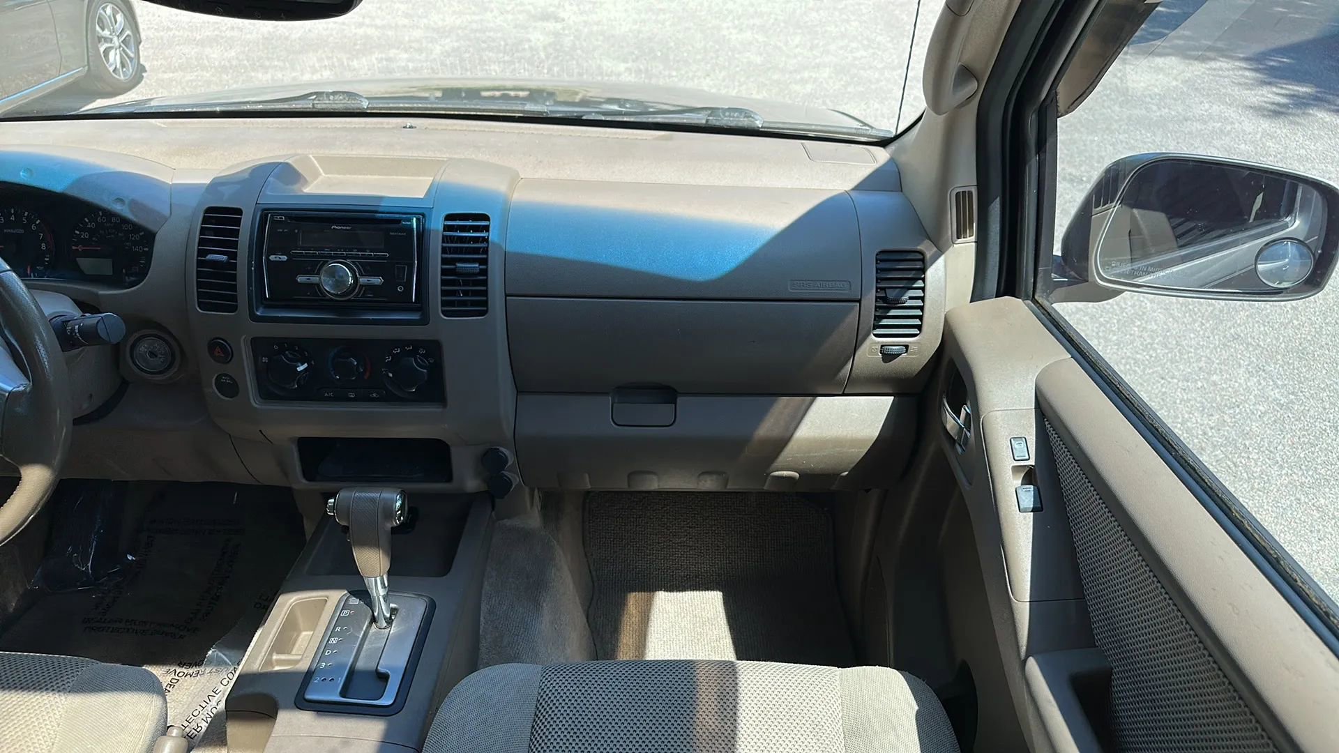 Used 2005 Nissan Frontier LE w/ (J01) Sunroof Pkg RWD image 25